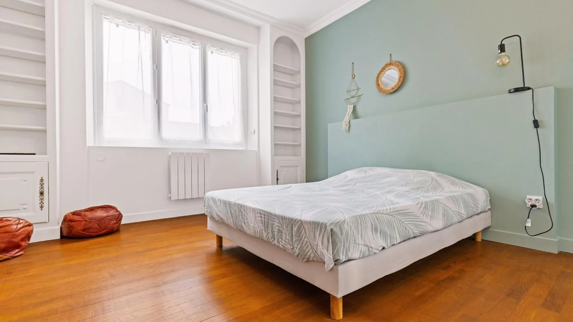 Les Suites De L'Arc-En-Ciel Bourg-en-Bresse Apartment