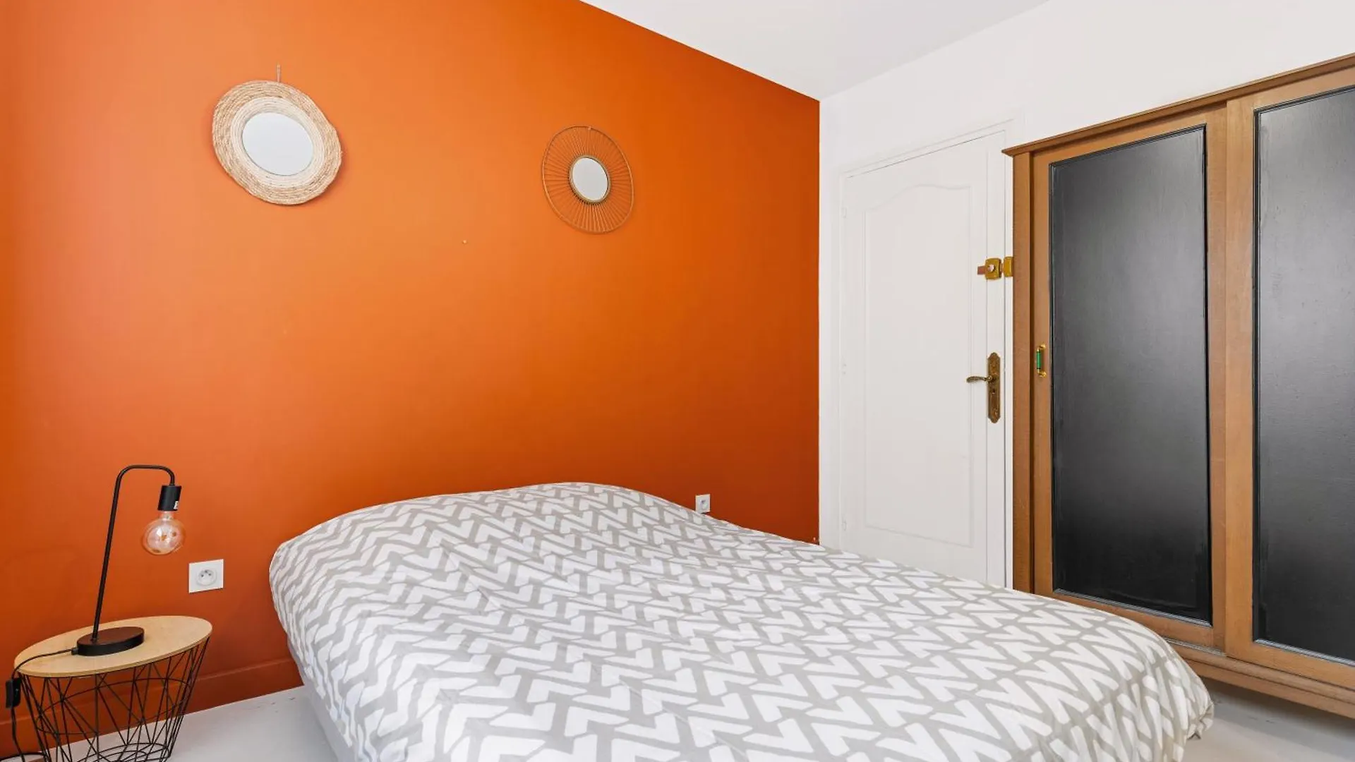 Apartment Les Suites De L'Arc-En-Ciel Bourg-en-Bresse
