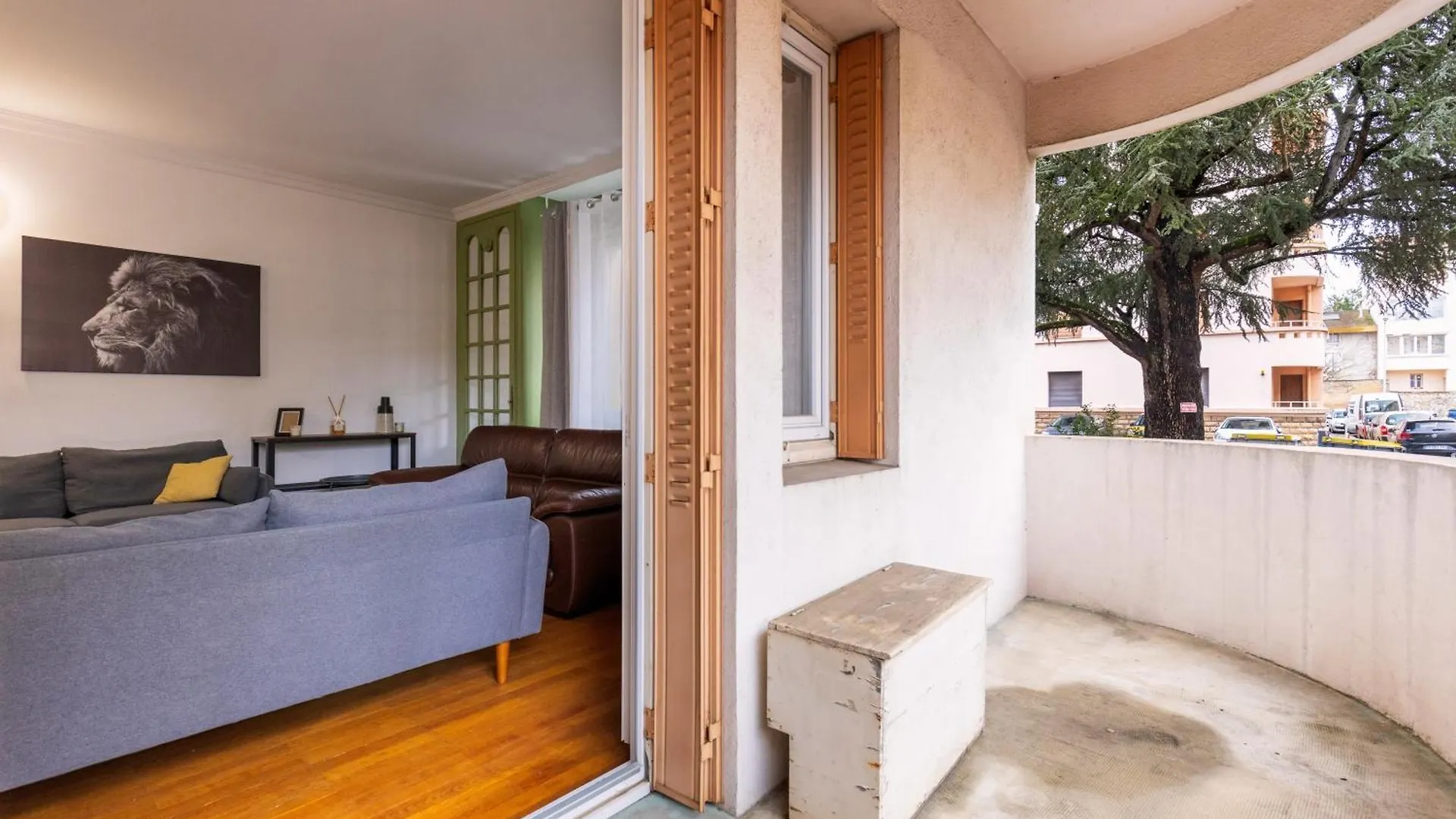 Les Suites De L'Arc-En-Ciel Bourg-en-Bresse Apartment